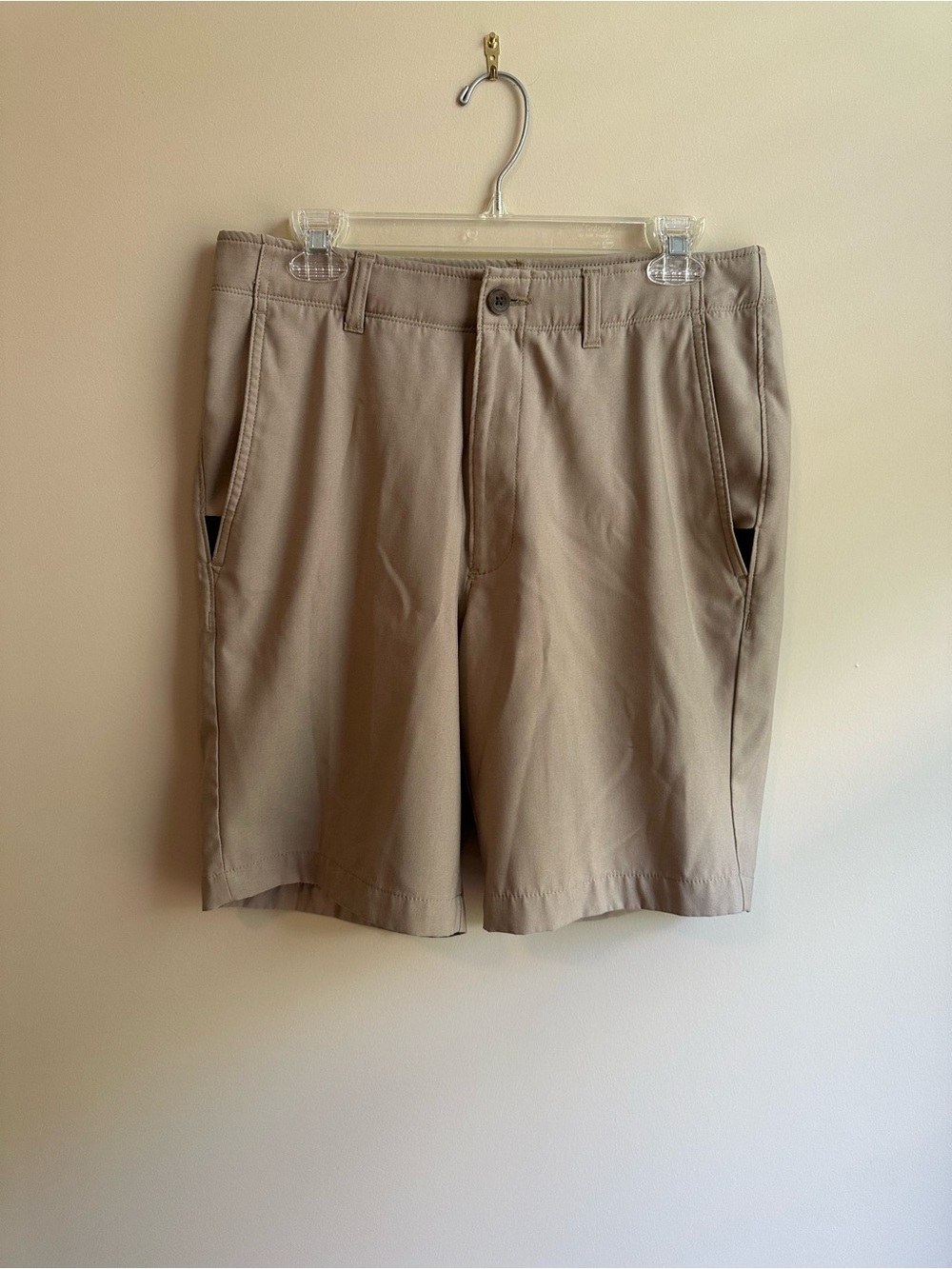 Haggar in Motion Flat-Front Casual Shorts